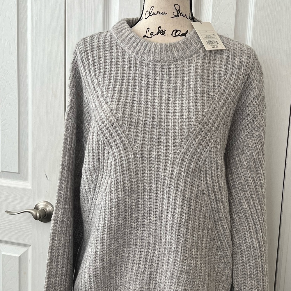 Woman’s pullover sweater